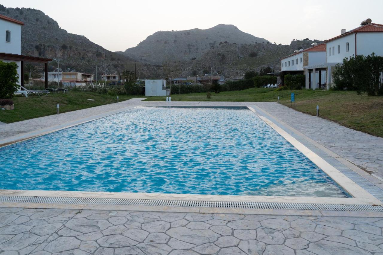 Villa Christalia Kolymbia Esterno foto